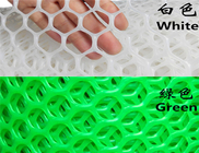 Redes de jardín hexagonales de plástico verde HDPE con agujero para uso en la protección de hierbas