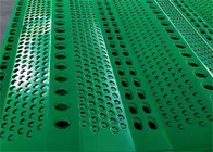 Paneles de cercas de protección contra el viento con revestimiento en polvo galvanizado verde Paneles perforados Con forma de agujero personalizada
